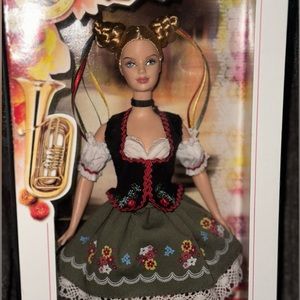 2006 Oktoberfest Barbie